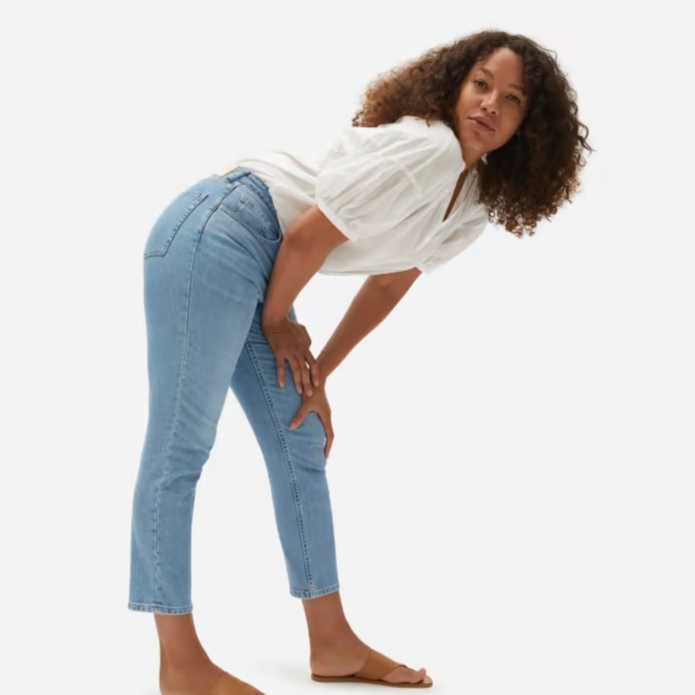 The Curvy Cheeky Jean - Sky Blue Wash